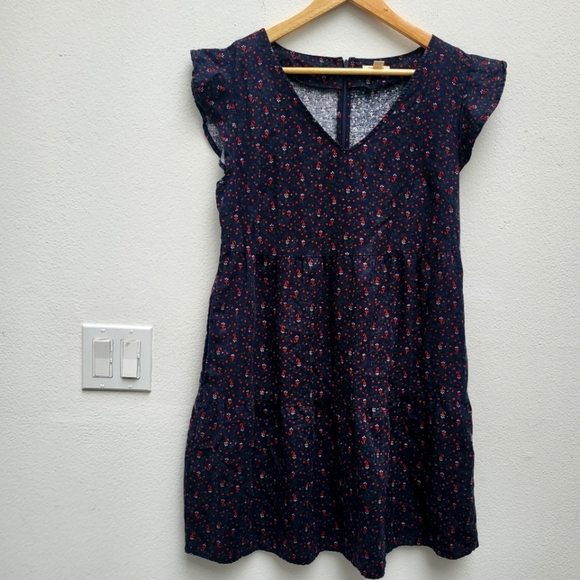 Goodthreads Dresses & Skirts - Good Threads flower dress Prarie 💯 cotton dress with pockets medium
